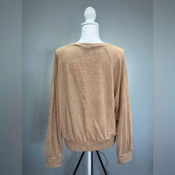 CLEARANCE! Tan Sanctuary Crewneck Sweater Size M EUC - Picture 2 of 5